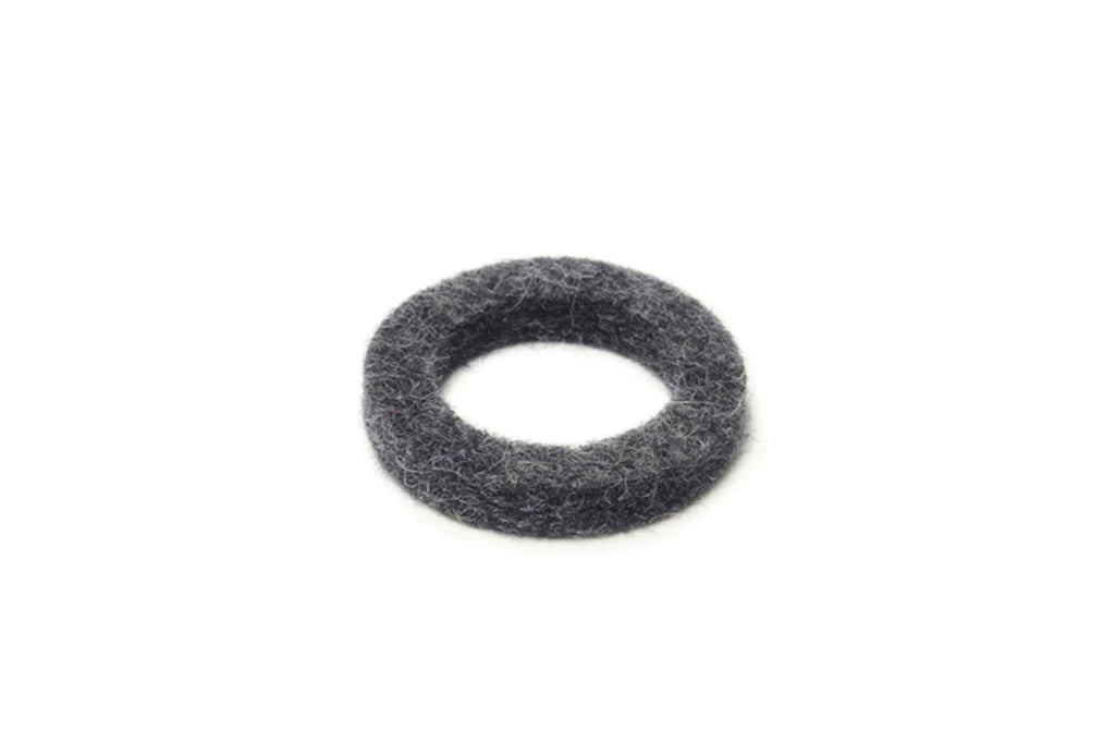 Mitsubishi OEM Clutch Release Fork Shaft Seal for Evo 8/9/X