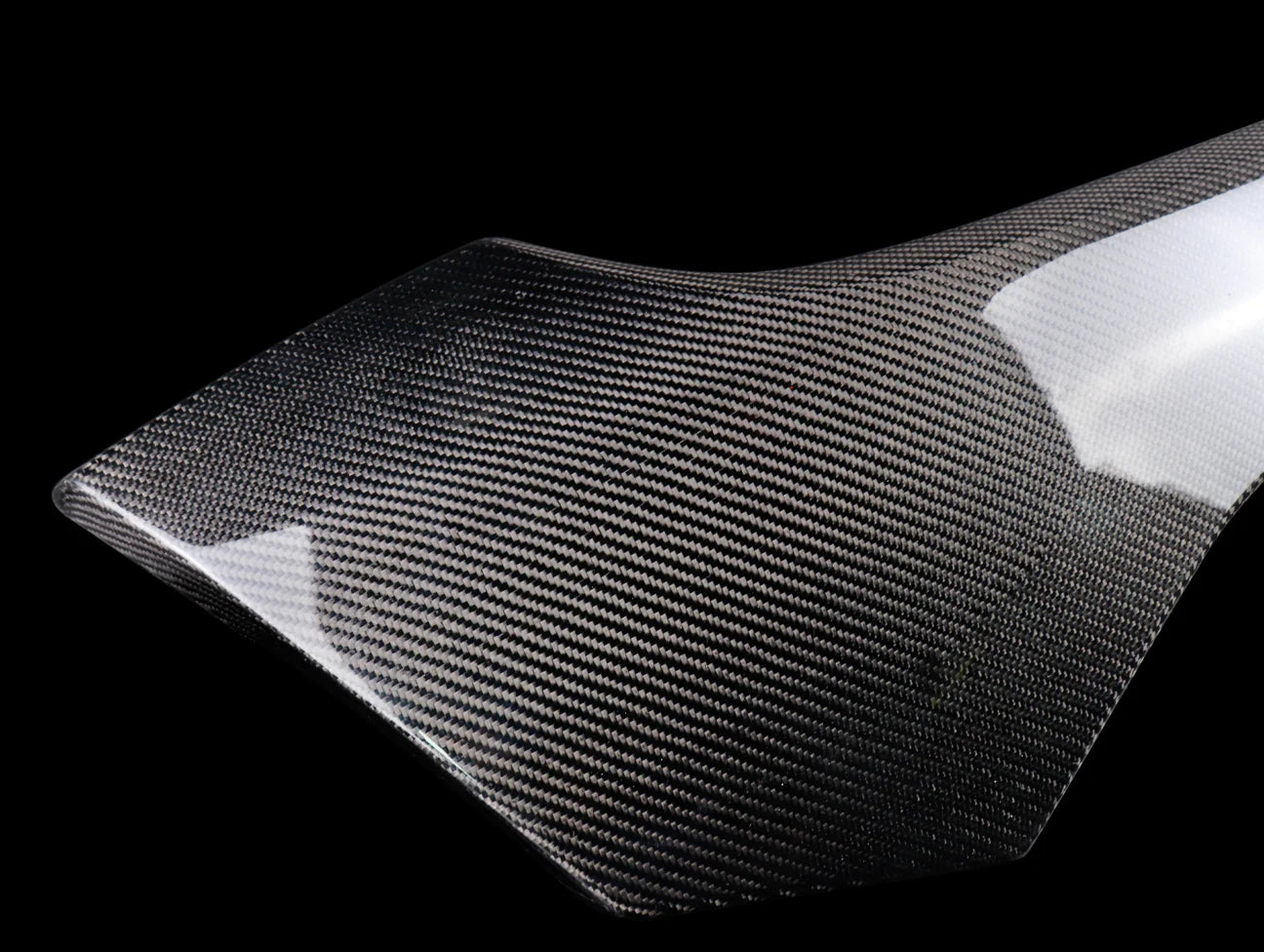 SEIBON CARBON FIBER REAR LICENSE TRIM - 2017+ CIVIC TYPE-R