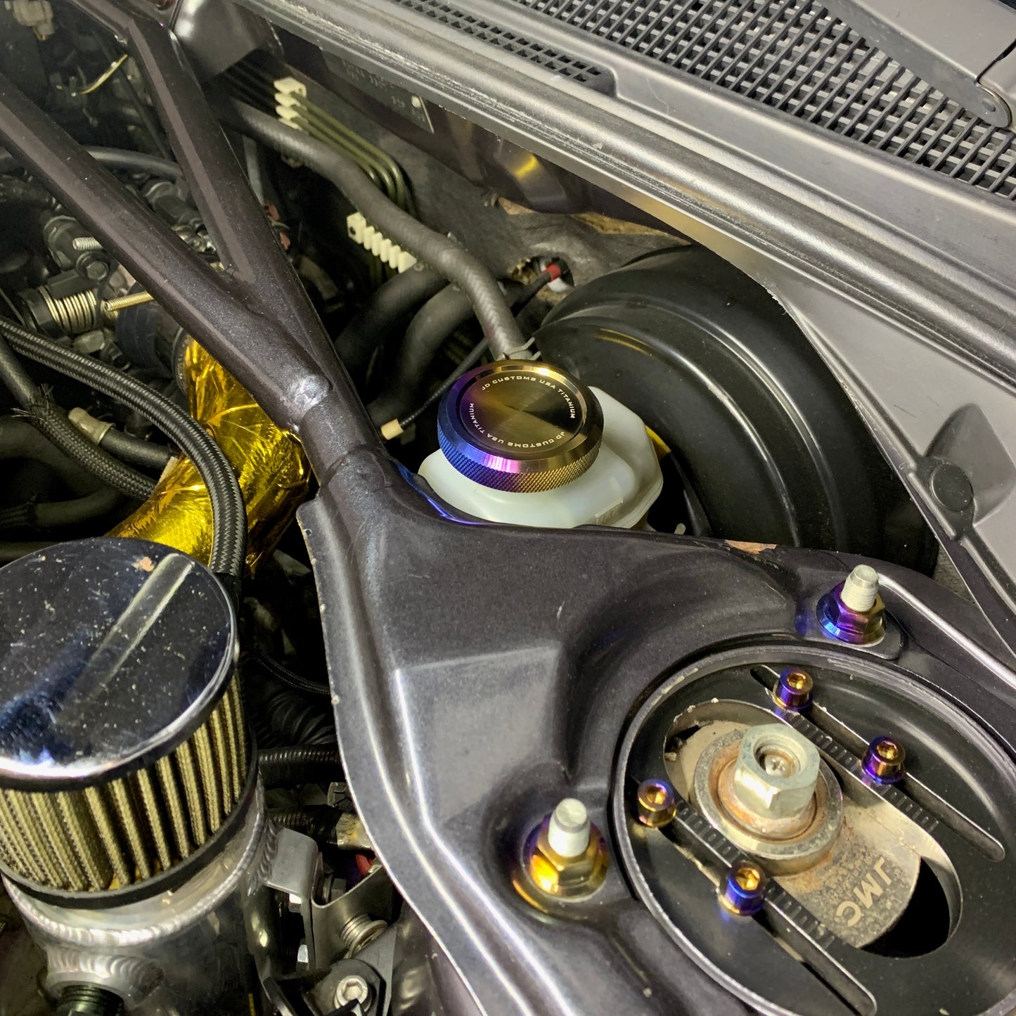 JDC Titanium Brake Fluid Reservoir Cap (Universal)