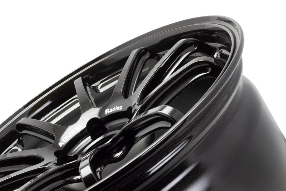 Advan RS-DF Progressive Wheel 18x9.5 5x114.3 45mm Racing Titanium Black- Set