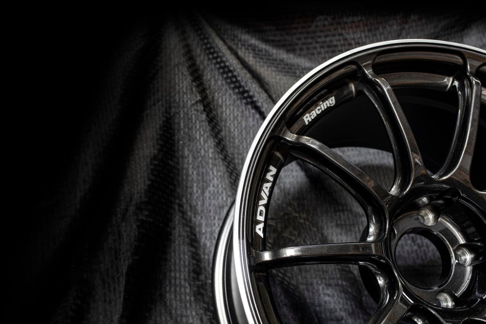 Advan RSIII Wheel 18x10.5 5x114.3 15mm Black Gunmetallic & Ring- set