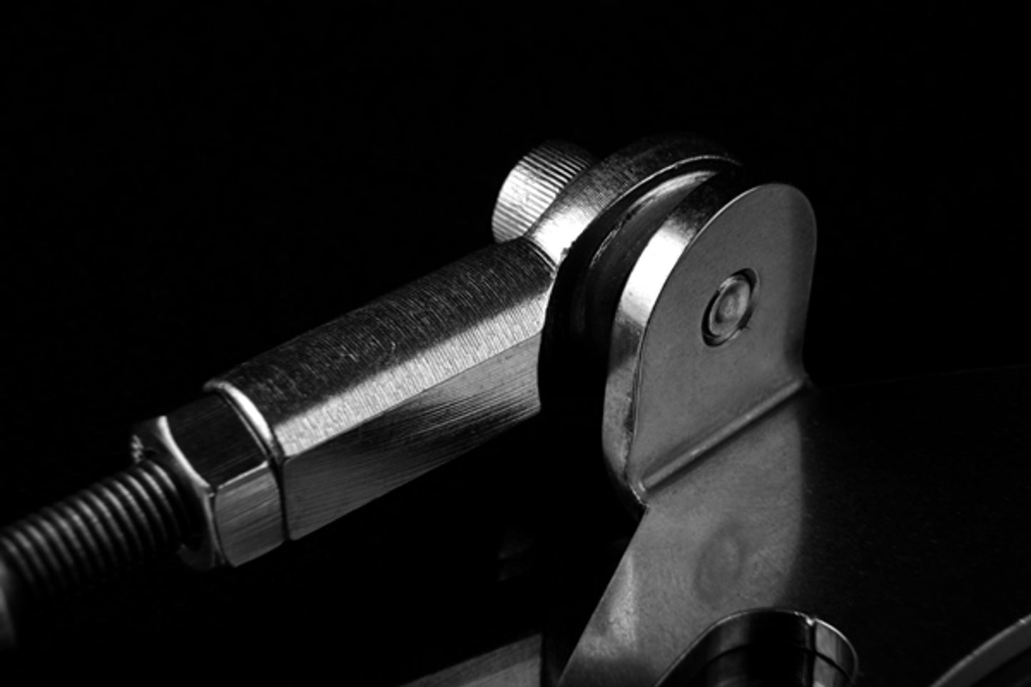 UNIVERSAL INTERNAL WASTEGATE BRACKET