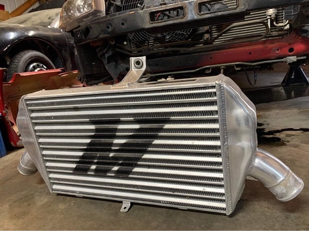 Mishimoto 3" intercooler evo 8/9