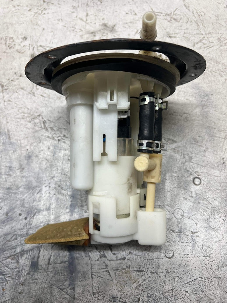 USED- Evo 9 fuel pump housing with Walbro 255