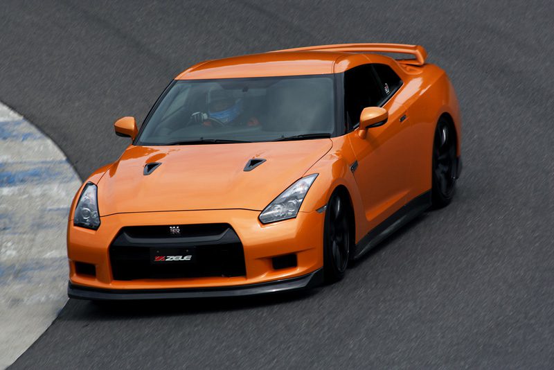 ZELE SIDE SKIRT SET FOR 2009-19 NISSAN GT-R - CARBON FIBER