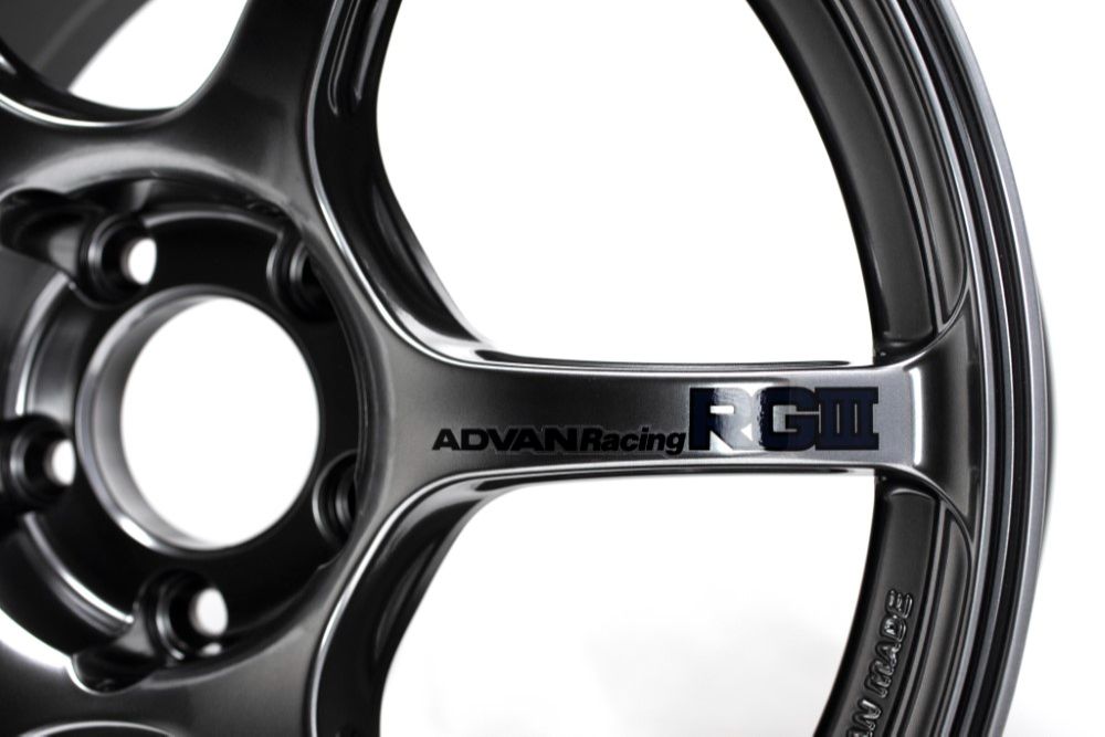 Advan RGIII Wheel 18x9 5x114.3 25mm Racing Hyper Black