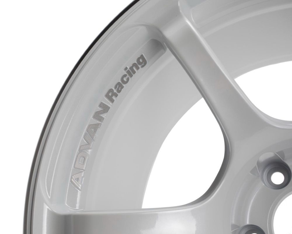 Advan RG-4 Wheel 18x9.5 5x114.3 35mm Racing White Metallic & Ring- Set